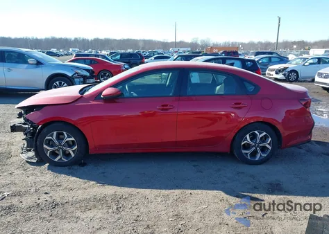 2020 Kia Forte Lxs из США, поврежденный, VIN 3KPF24AD0LE183165